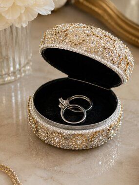 Sparkling Rhinestone Jeweled Ring Trinket Box – Glam Vanity Decor